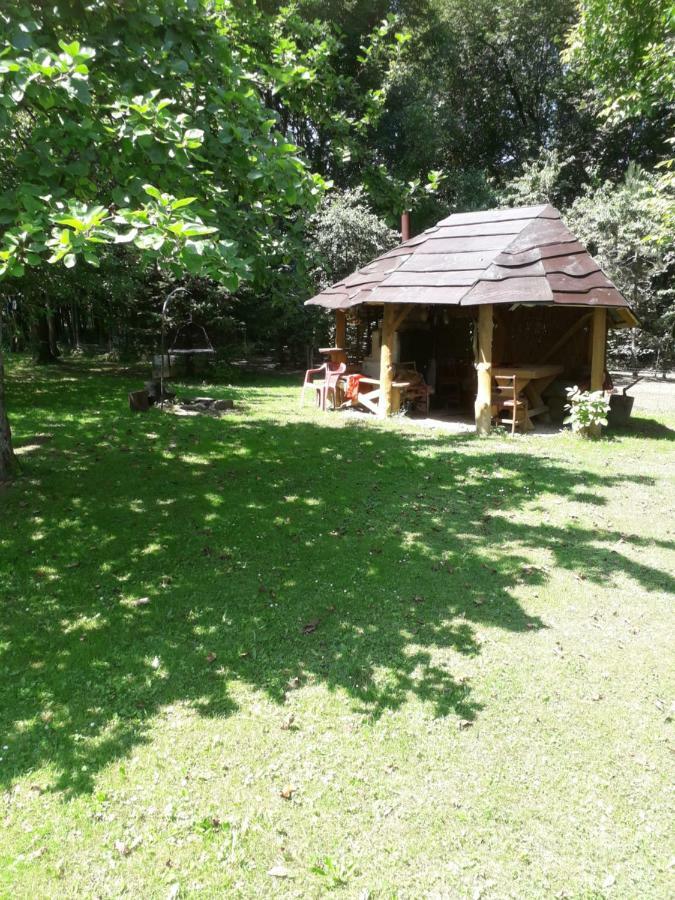 Agrohaczow Za Rzeka Apartament 8-Osobowy Kültér fotó